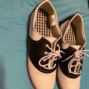 Saddle Shoes